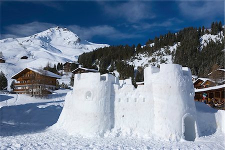 Snow Castle, Arosa, Switzerland Stock Photo - Rights-Managed, Code: 700-03178605
