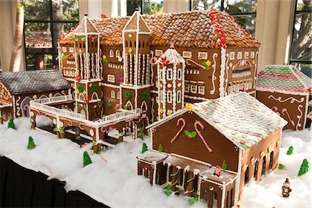 decorated cookies - Gingerbread House Stock Photo - Rights-Managed, Code: 700-03178859