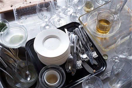 Dirty Dishes on Kitchen Counter Stock Photo - Rights-Managed, Code: 700-03178995