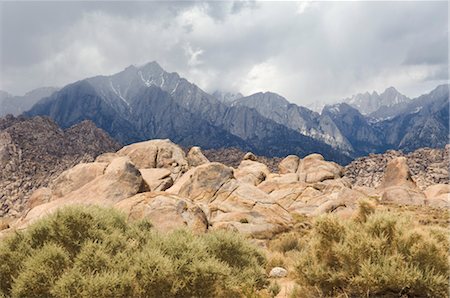 sierra nevada mountain range - Lone Pine Peak and Mt Whitney, Sierra Nevada Range, California, USA Stock Photo - Rights-Managed, Code: 700-03194985