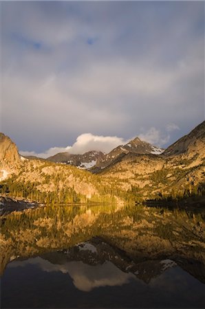 Sunrise at Horton Lake, Inyo National Forest, California, USA Foto de stock - Con derechos protegidos, Código: 700-03194999