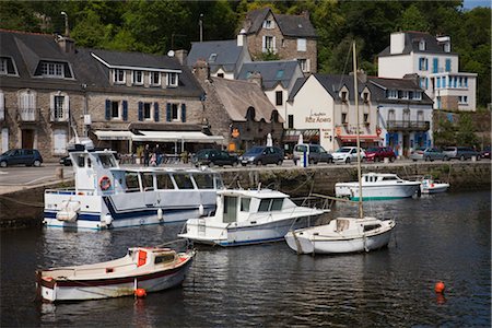 pont aven - Pont Aven, Finistere, Brittany, France Stock Photo - Rights-Managed, Code: 700-03210659