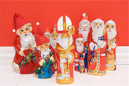 simsearch:700-03229755,k - Santa Claus Chocolates Stock Photo - Rights-Managed, Code: 700-03229756