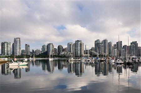 Downtown Vancouver and False Creek, British Columbia, Canada Foto de stock - Con derechos protegidos, Código: 700-03244179