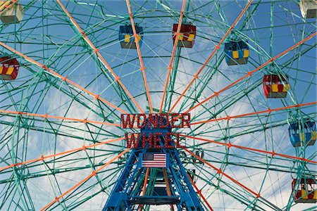 fair rides - Astroland Amusement Park, Coney Island, Brooklyn, New York City, New York, USA Stock Photo - Rights-Managed, Code: 700-03240511