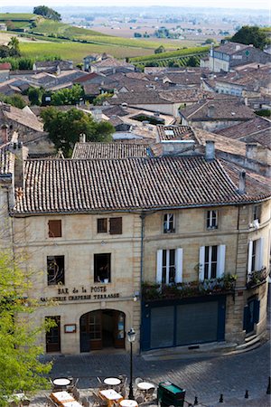 french sidewalk cafe - Village of Saint Emilion, Gironde, Aquitaine, France Stock Photo - Rights-Managed, Code: 700-03243828