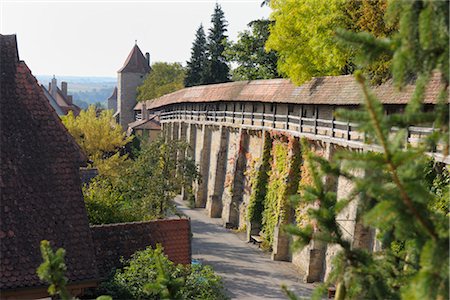 parapet - Battlement, Rothenburg ob der Tauber, Ansbach District, Bavaria, Germany Stock Photo - Rights-Managed, Code: 700-03243920