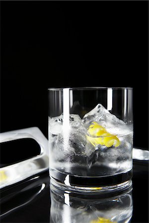 Gin and Tonic Stock Photo - Rights-Managed, Code: 700-03265792