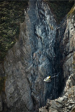 Helicopter Transporting Hikers to Franz Josef Glacier, South Island, New Zealand Foto de stock - Con derechos protegidos, Código: 700-03333656