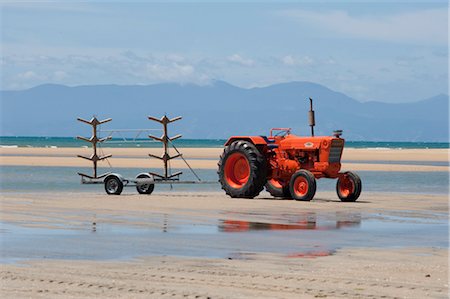 Tractor, South Island, New Zealand Stock Photo - Rights-Managed, Code: 700-03367372