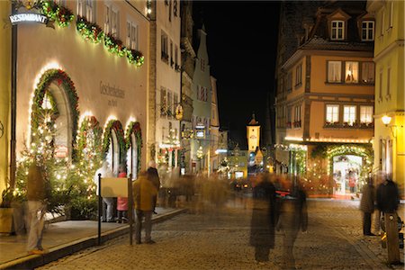 Christmas, Rothenburg ob der Tauber, Bavaria, Germany Stock Photo - Rights-Managed, Code: 700-03368544