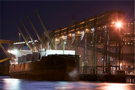 Ocean Liner, Vancouver Wharves, Port of Vancouver, Vancouver, British Columbia, Canada Foto de stock - Con derechos protegidos, Código: 700-03368677