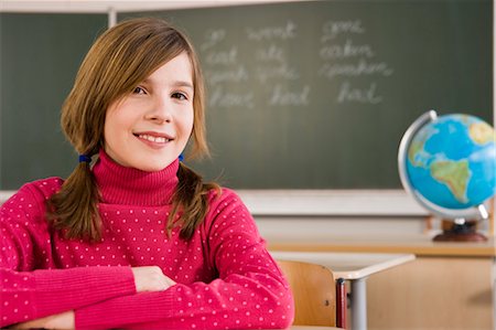 escolares - Portrait of Student Foto de stock - Con derechos protegidos, Código: 700-03445048