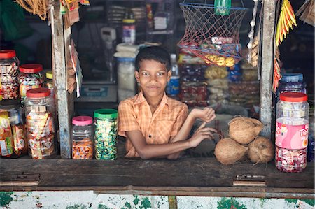 simsearch:700-03445343,k - Vendor Selling Groceries, Candy and Fresh Coconuts, India Stock Photo - Rights-Managed, Code: 700-03445345