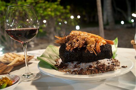 restaurant table food not people not overhead - Dinner, Kona, The Big Island, Hawaii Stock Photo - Rights-Managed, Code: 700-03445660