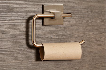 servicio completo - Empty Toilet Paper Roll Foto de stock - Con derechos protegidos, Código: 700-03446045