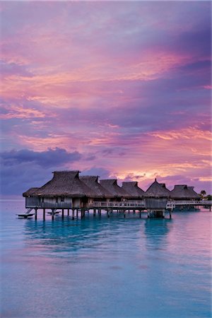polynesian - Bora Bora Nui Resort, Motu Toopua, Bora Bora, îles sous-le-vent, îles de la société, Polynésie Photographie de stock - Rights-Managed, Code: 700-03440184