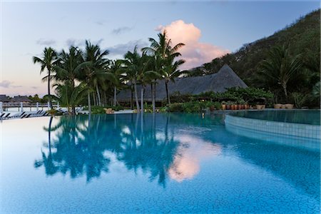 Swimming Pool at Bora Bora Nui Resort, Bora Bora, Tahiti, French Polynesia Foto de stock - Con derechos protegidos, Código: 700-03440197