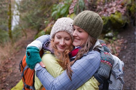 Women Hiking, Columbia River Gorge, Oregon, USA Fotografie stock - Rights-Managed, Codice: 700-03455633