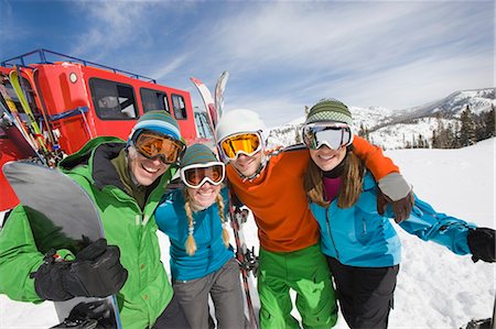 skifahrerin - Gruppe von Menschen Pistenraupe Skilaufen, Steamboat Springs, Colorado, USA Stockbilder - Lizenzpflichtiges, Bildnummer: 700-03455668