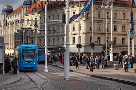 straßenbahnschiene - Blick auf Jelacic Platz, Zagreb, Kroatien Stockbilder - Lizenzpflichtiges, Bildnummer: 700-03456444