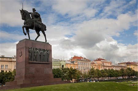 Statue of King Tomislav, Zagreb, Croatia Stock Photo - Rights-Managed, Code: 700-03456455