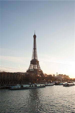 eiffel tower in city - Eiffel Tower, River Seine, 7th Arrondissement, Paris, Ile-de-France, France Stock Photo - Rights-Managed, Code: 700-03456744