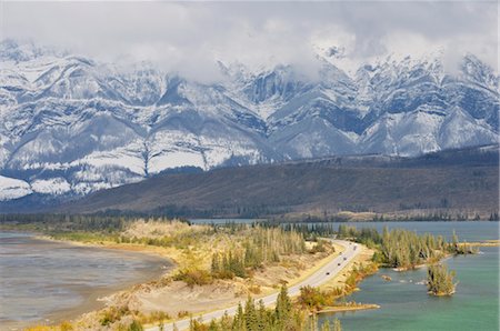 Yellowhead Highway, lac Talbot, Capitol Mountain, Parc National Jasper, Alberta, Canada Photographie de stock - Rights-Managed, Code: 700-03451137