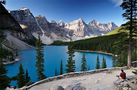 Moraine Lake, Banff National Park, Alberta, Canada Foto de stock - Con derechos protegidos, Código: 700-03451130