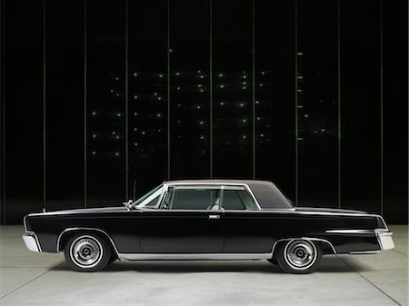 extravagance - 1964 Chrysler Imperial LeBaron Coupe Foto de stock - Con derechos protegidos, Código: 700-03451412