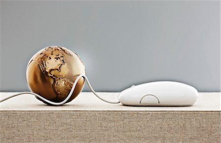 shiny metal - Globe and Computer Mouse Stock Photo - Rights-Managed, Code: 700-03451462