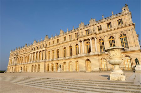 stair nobody sky - Chateau de Versailles, Versailles, France Stock Photo - Rights-Managed, Code: 700-03466345