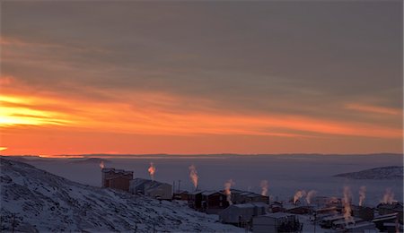 Sunrise, Iqaluit, Baffin Island, Nunavut, Canada Fotografie stock - Rights-Managed, Codice: 700-03466577