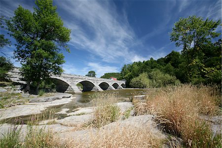 5 Arches Stonebridge across Mississippi River at Pakenham, Ontario, Canada Stock Photo - Rights-Managed, Code: 700-03466609