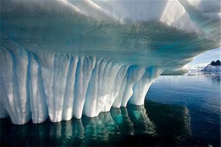 eau - Gros plan d'Iceberg, Antarctique Photographie de stock - Rights-Managed, Code: 700-03484592