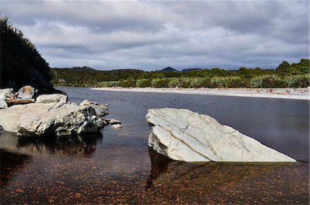 simsearch:614-03455017,k - Gillespies Lagoon, Westland Tai Poutini National Park, West Coast, South Island, New Zealand Foto de stock - Con derechos protegidos, Código: 700-03508452