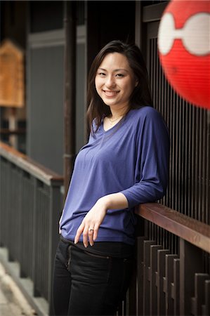 east asian (places and things) - Woman, Kyoto, Kyoto Prefecture, Kansai Region, Honshu, Japan Stock Photo - Rights-Managed, Code: 700-03508498