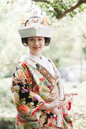 satin woman - Bride, Kanazawa, Ishikawa prefecture, Chubu Region, Honshu, Japan Stock Photo - Rights-Managed, Code: 700-03508512