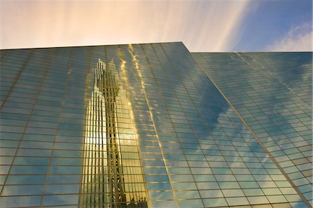 skyscraper perspective - Crystal Cathedral, Garden Grove, Orange County, California, USA Foto de stock - Con derechos protegidos, Código: 700-03520372