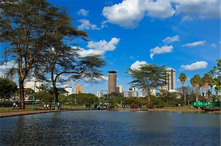 simsearch:700-03567771,k - Skyline de Nairobi du Parc Uhuru, Nairobi, Kenya Photographie de stock - Rights-Managed, Code: 700-03567764