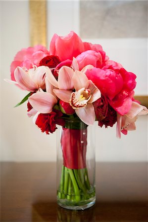 paeonia - Still Life of Bridal Bouquet Stock Photo - Rights-Managed, Code: 700-03567874