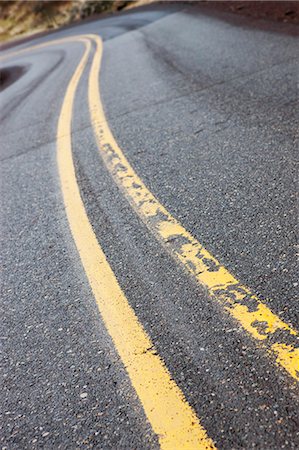 pavement lines - Columbia River Highway near Rowena, Oregon, USA Stock Photo - Rights-Managed, Code: 700-03563837