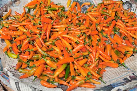 Chili Peppers at Pak Khlong Talat Central Market, Bangkok, Thailand Foto de stock - Con derechos protegidos, Código: 700-03586800