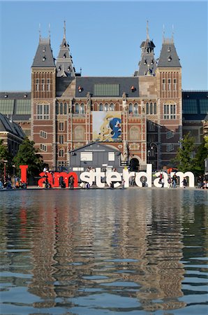 J'ai la Sculpture amsterdam et Rijksmuseum, Amsterdam, Pays-Bas Photographie de stock - Rights-Managed, Code: 700-03615801