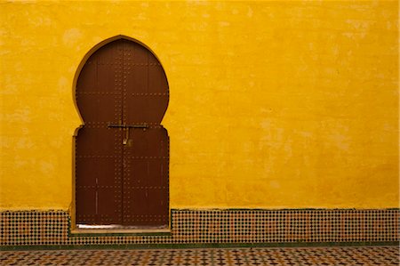 shut doors - Door at Mausoleum of Moulay Ismail, Meknes, Morocco Stock Photo - Rights-Managed, Code: 700-03612934