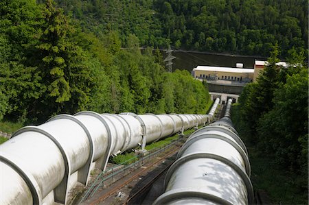 pipeline - Wendefurth Power Station, près de Wendefurth, Thale, District de Harz, Harz, Saxe-Anhalt, Allemagne Photographie de stock - Rights-Managed, Code: 700-03621135