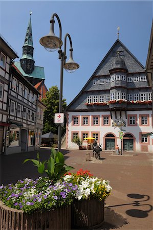 simsearch:700-03295329,k - Old City Hall, Osterode am Harz, Osterode, Harz, Lower Saxony, Germany Stock Photo - Rights-Managed, Code: 700-03621142