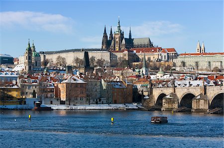 Prague Castle, Saint Vitus Cathedral, View From Charles Brige, Prague, Czech Republic Stock Photo - Rights-Managed, Code: 700-03622842