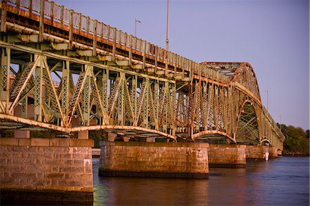 delapidated - General Sullivan Bridge, Newington, Rockingham County, New Hampshire, USA Stock Photo - Rights-Managed, Code: 700-03623032