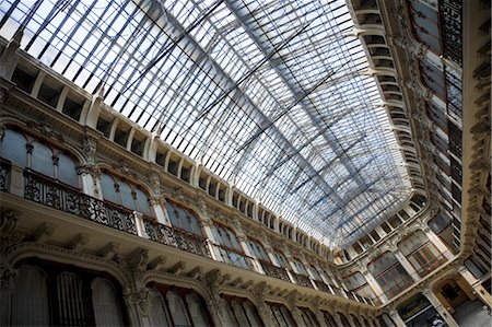 european shopping arcade - Glass Ceiling in Galleria Subalpina, Turin, Piedmont, Italy Stock Photo - Rights-Managed, Code: 700-03638935